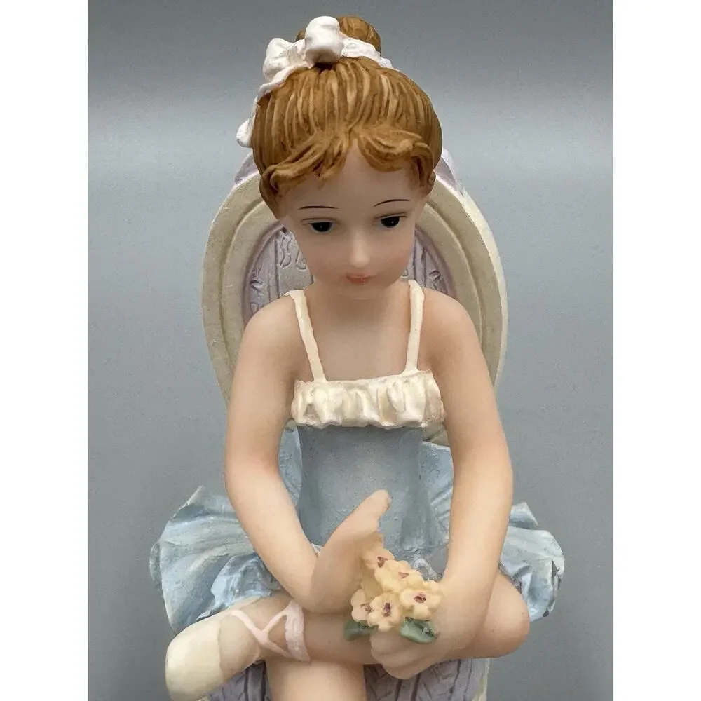 Vintage 2002 Sitting Ballerina Figurine Precious Ballerina Collection Roman Inc.